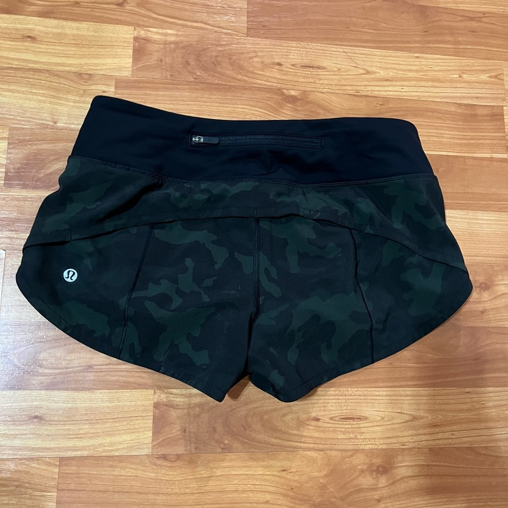 Lululemon camo speed up shorts